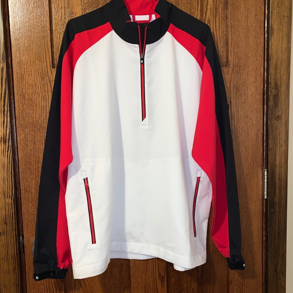 FootJoy Men’s 1/2 zip pullover White, red, black